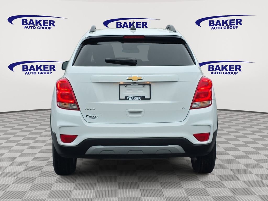 Used 2020 Chevrolet Trax LT w/ LT Convenience Package FWD image 6