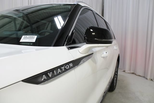 New 2026 Lincoln Aviator AWD image 63