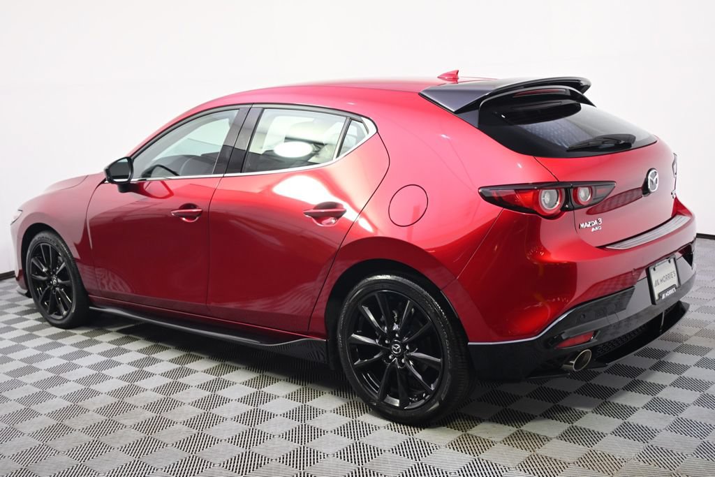 Used 2025 MAZDA MAZDA3 Hatchback w/ Appearance Package AWD/4WD image 3
