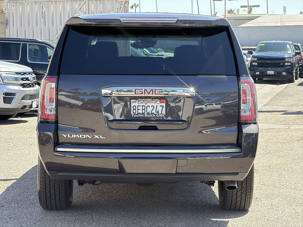 Used 2018 GMC Yukon XL Denali w/ Open Road Package RWD image 6