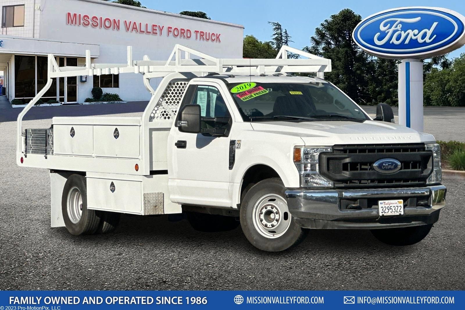 Used 2020 Ford F350 XL w/ Power Equipment Group image 1