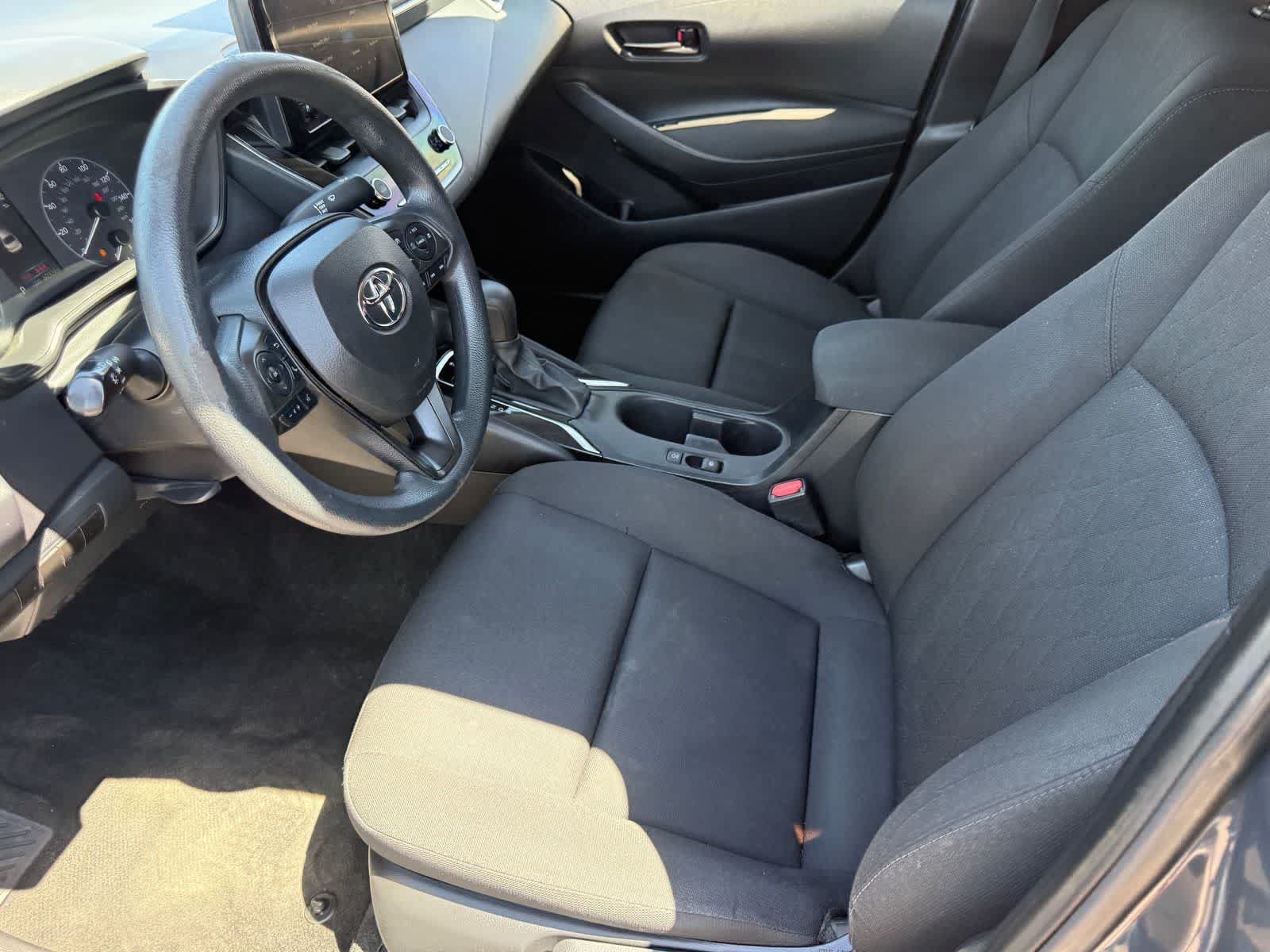Used 2023 Toyota Corolla LE FWD image 13