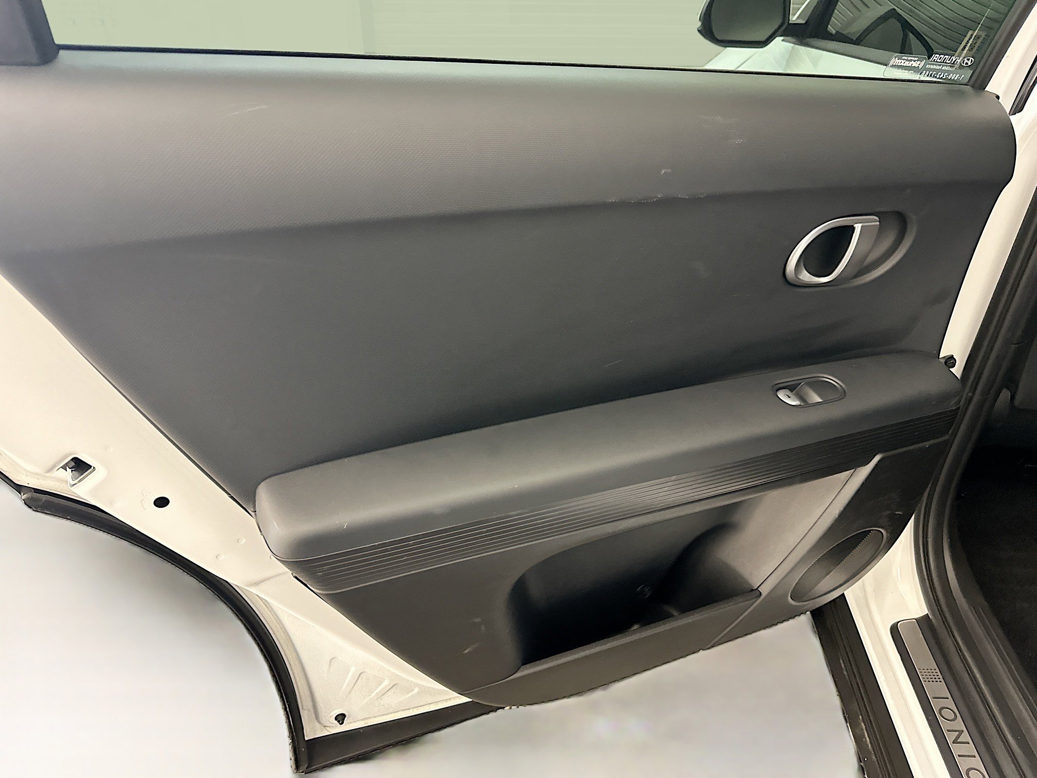 Used 2024 Hyundai Ioniq 5 SEL image 27