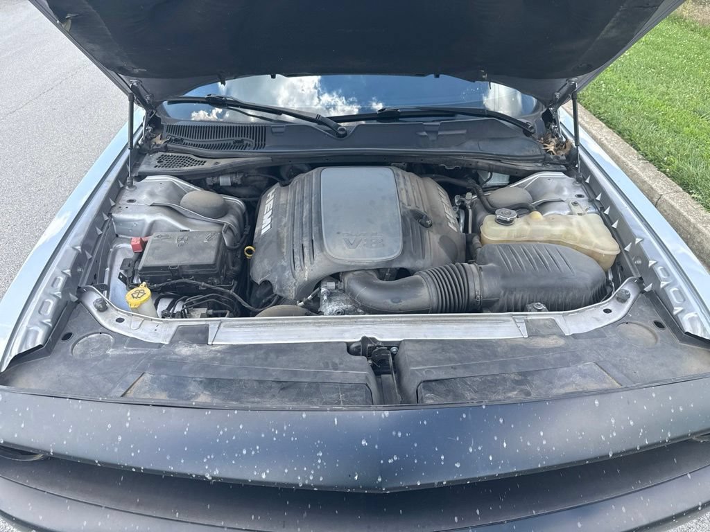 Used 2018 Dodge Challenger R/T w/ Blacktop Package RWD image 11