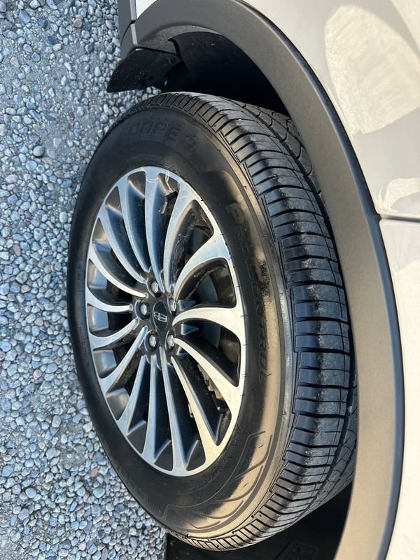 Used 2022 Lincoln Aviator Reserve w/ Equipment Group 201A AWD/4WD image 39