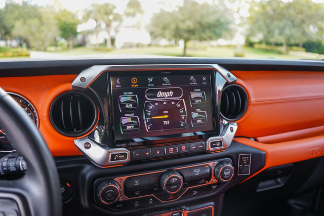 Used 2021 Jeep Wrangler Unlimited Sport AWD/4WD image 29