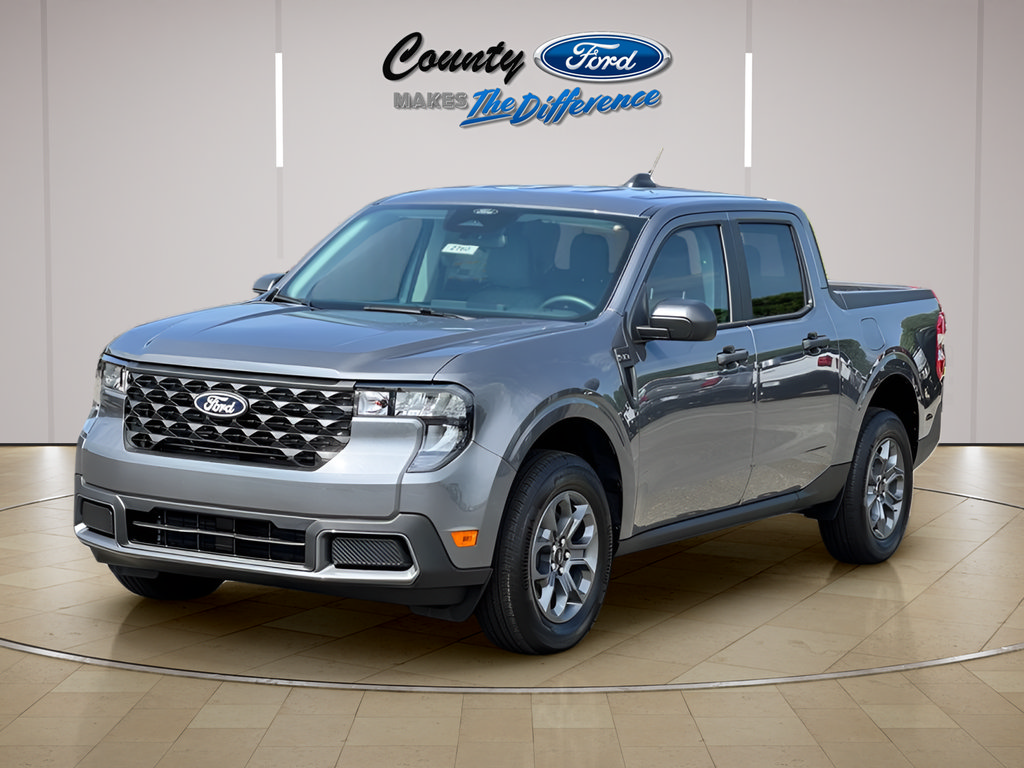 New 2026 Ford Maverick XLT FWD image 2