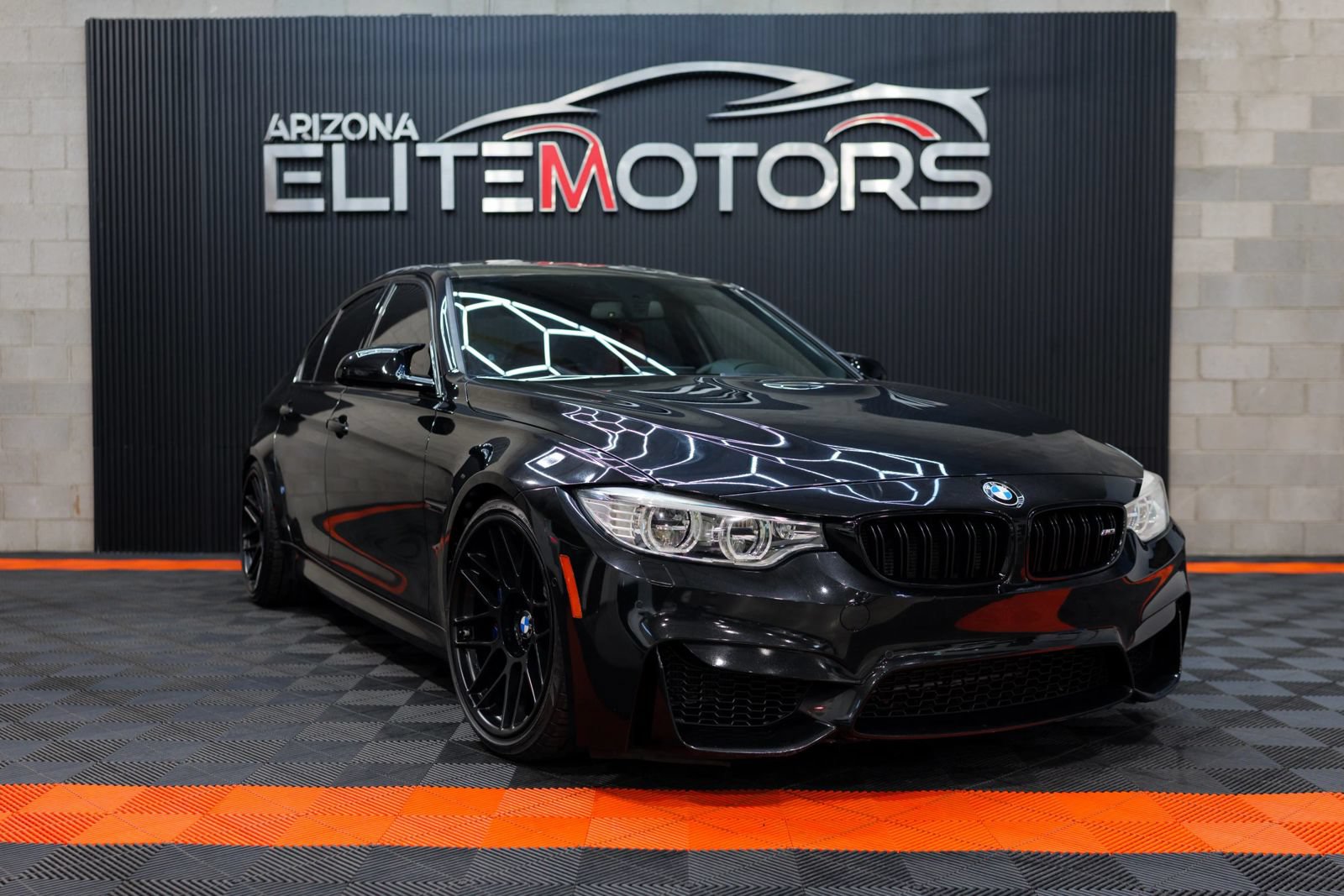 Used 2017 BMW M3 RWD image 3