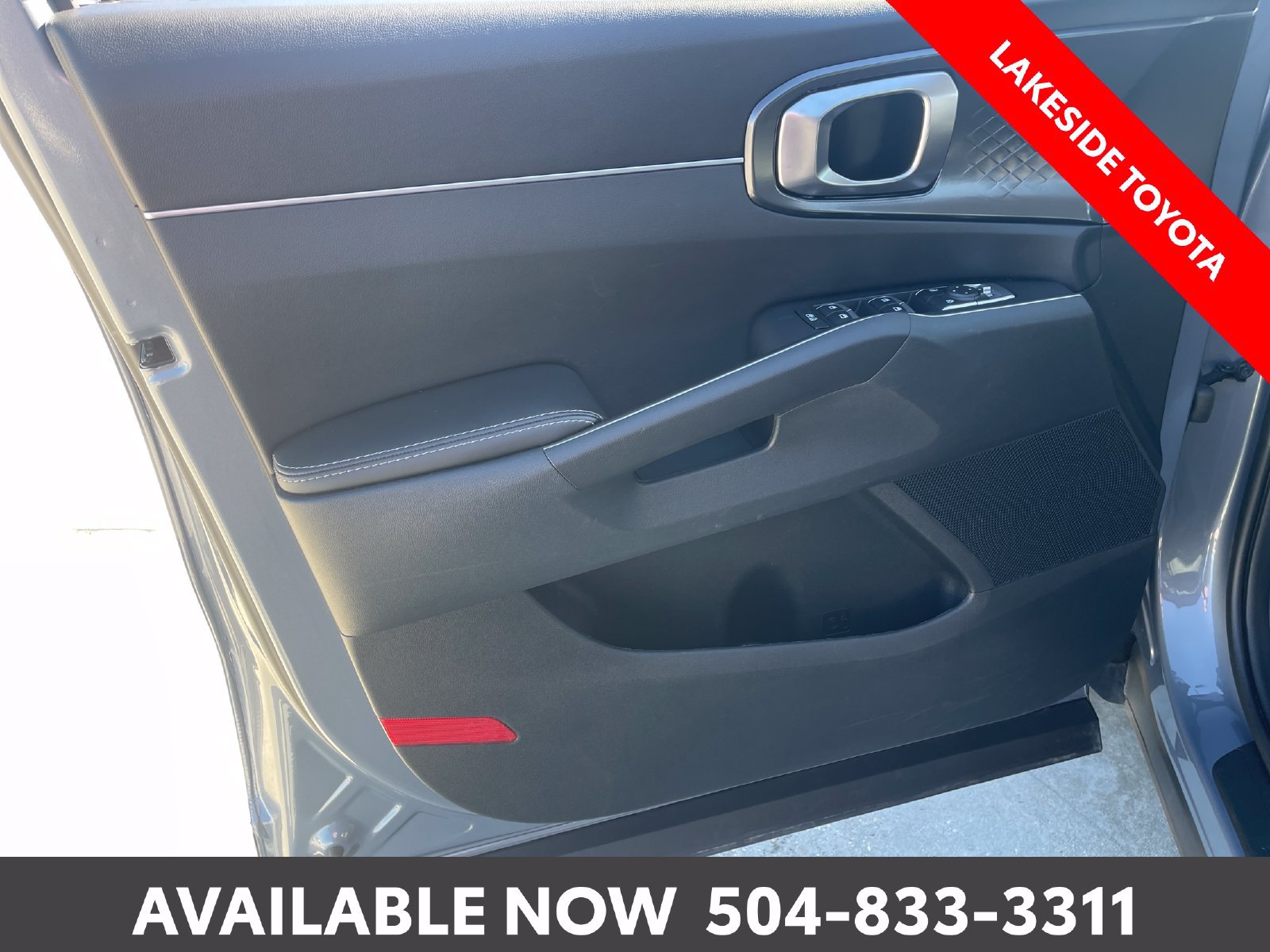 Used 2023 Kia Sorento S FWD image 23