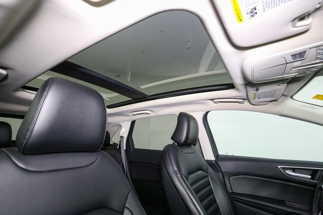 Used 2024 Ford Edge SEL w/ Convenience Package image 18