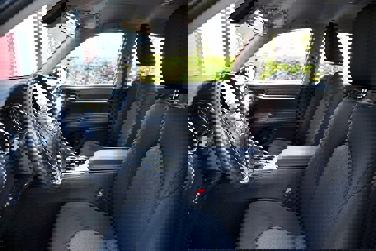 Used 2024 Toyota Camry LE image 7