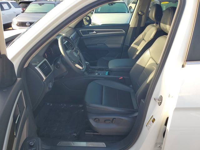 Certified 2023 Volkswagen Atlas SE w/ Panoramic Sunroof Package image 19