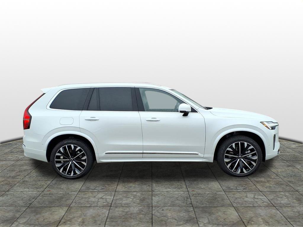 New 2026 Volvo XC90 T8 Plus w/ Protection Package Premier AWD/4WD image 2