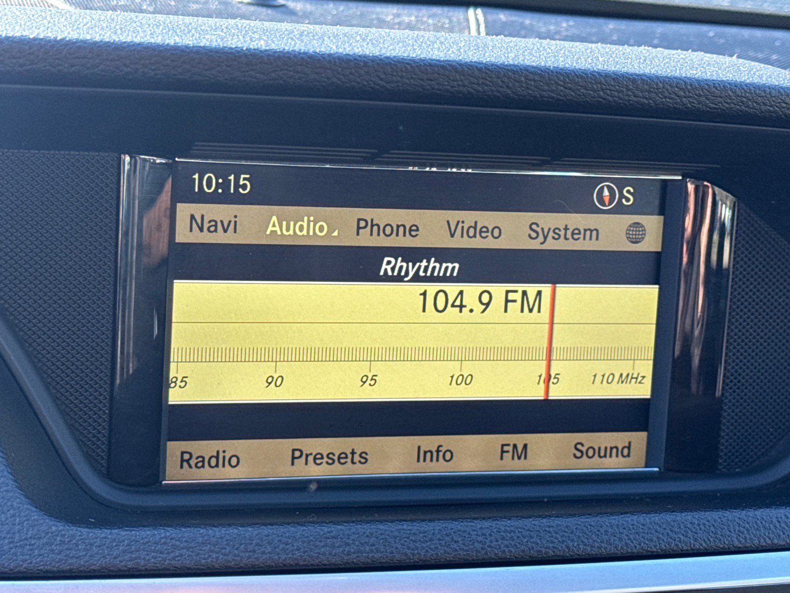 Used 2012 Mercedes-Benz E 350 4MATIC Sedan image 14