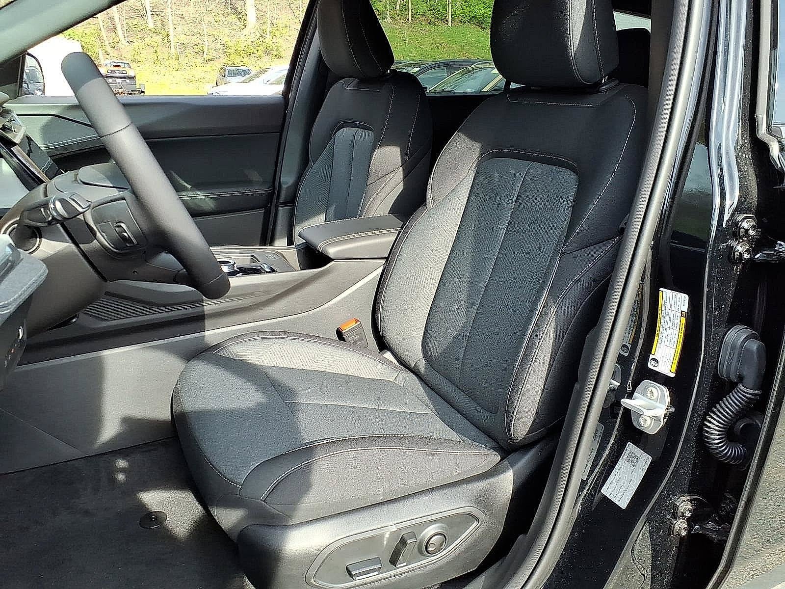 New 2026 Jeep Cherokee Laredo AWD/4WD image 5