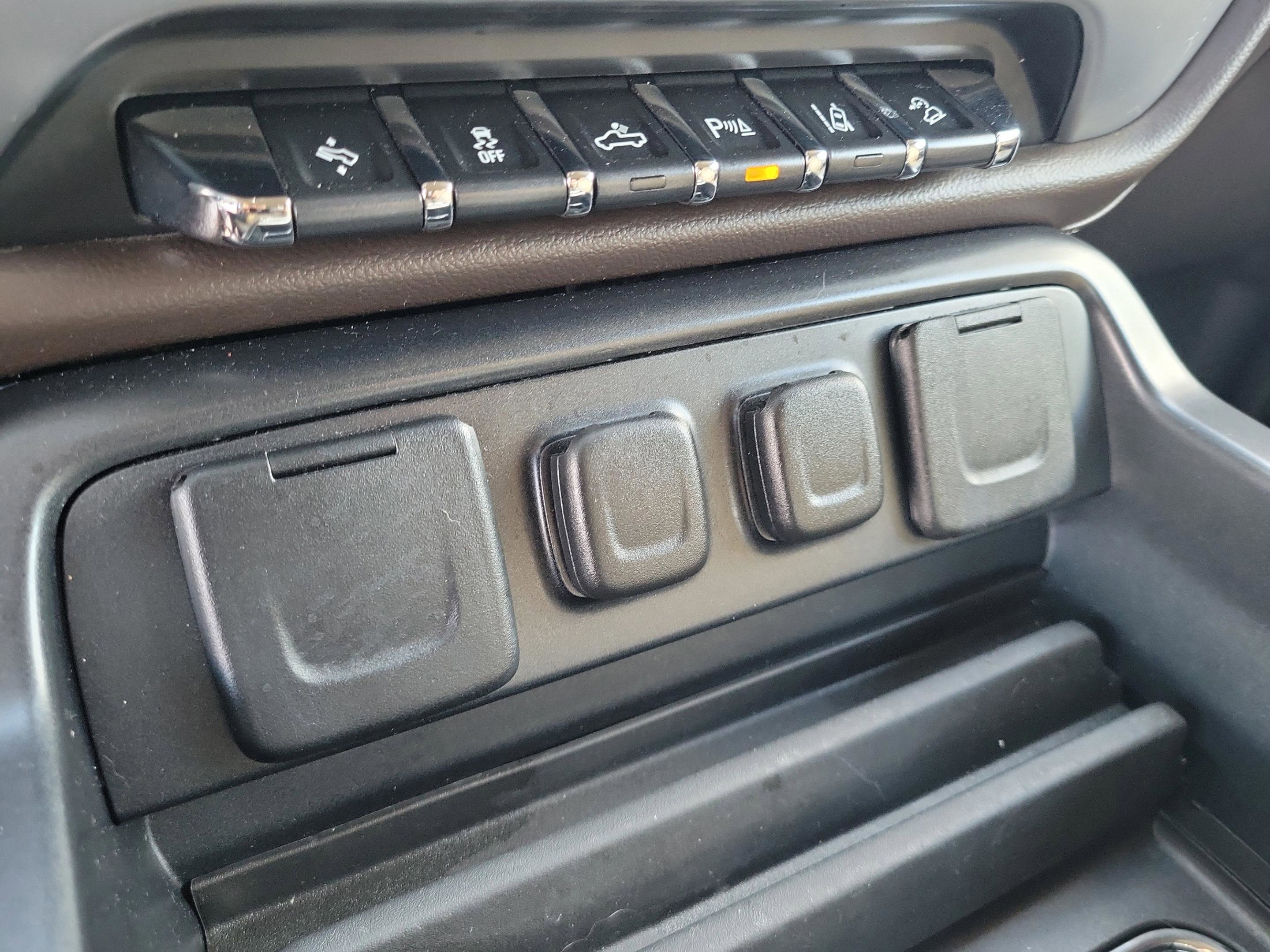 Used 2015 GMC Sierra 1500 SLT image 27