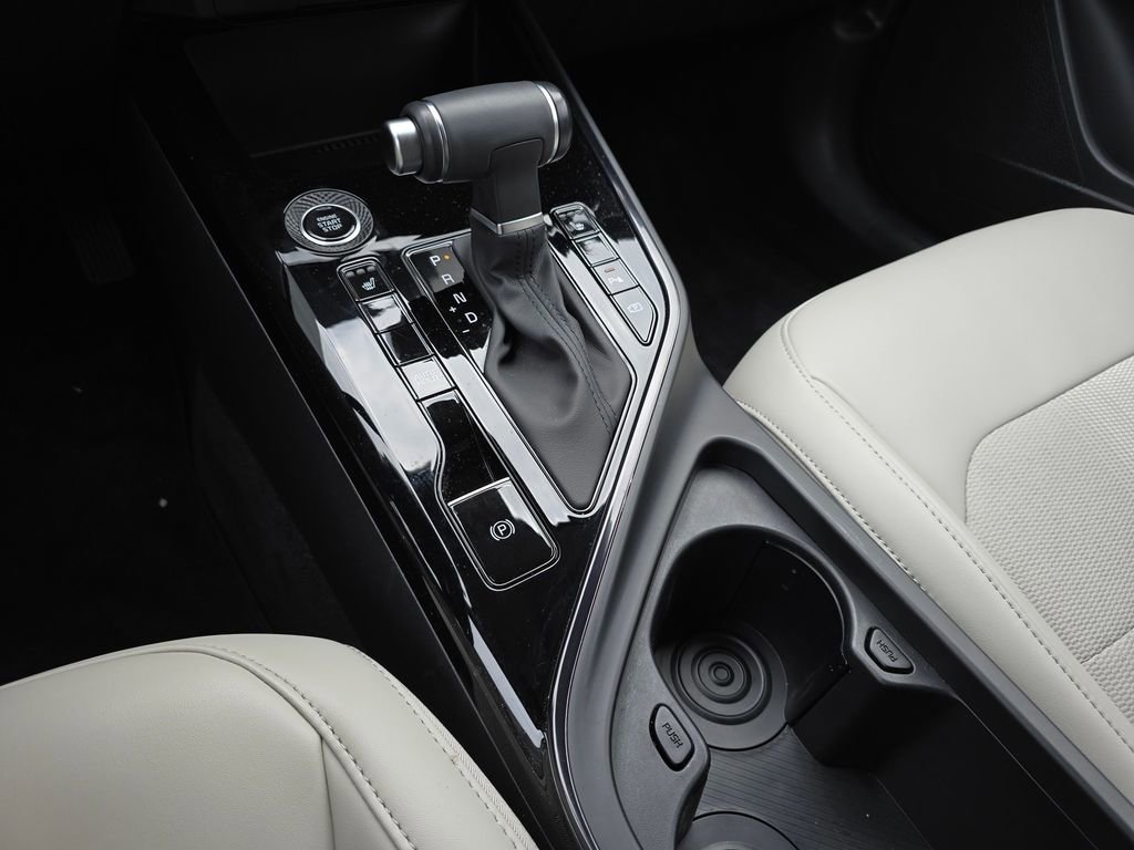 Certified 2025 Kia Niro EX FWD image 24