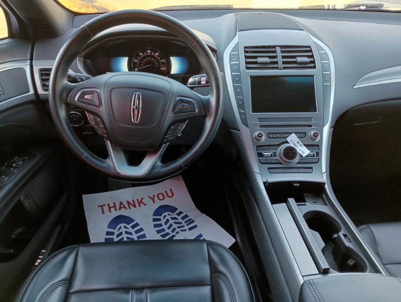 Used 2017 Lincoln MKZ Premiere image 9