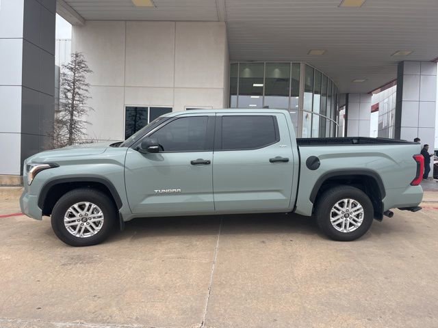 Used 2025 Toyota Tundra SR5 w/ SR5 Convenience Package image 4