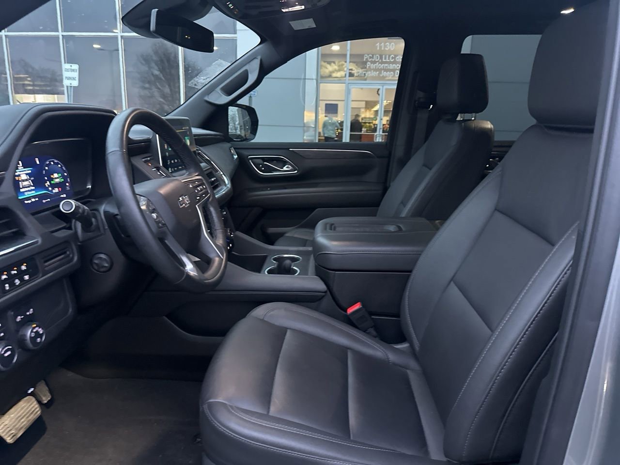 Used 2024 Chevrolet Tahoe Z71 image 14