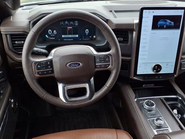 Used 2024 Ford Expedition Max King Ranch image 4