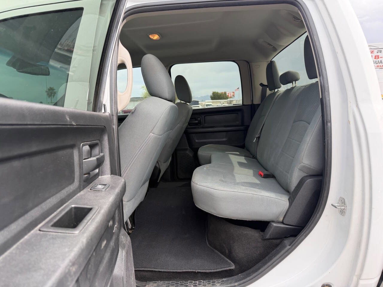 Used 2018 RAM 2500 Tradesman w/ Chrome Appearance Group image 20