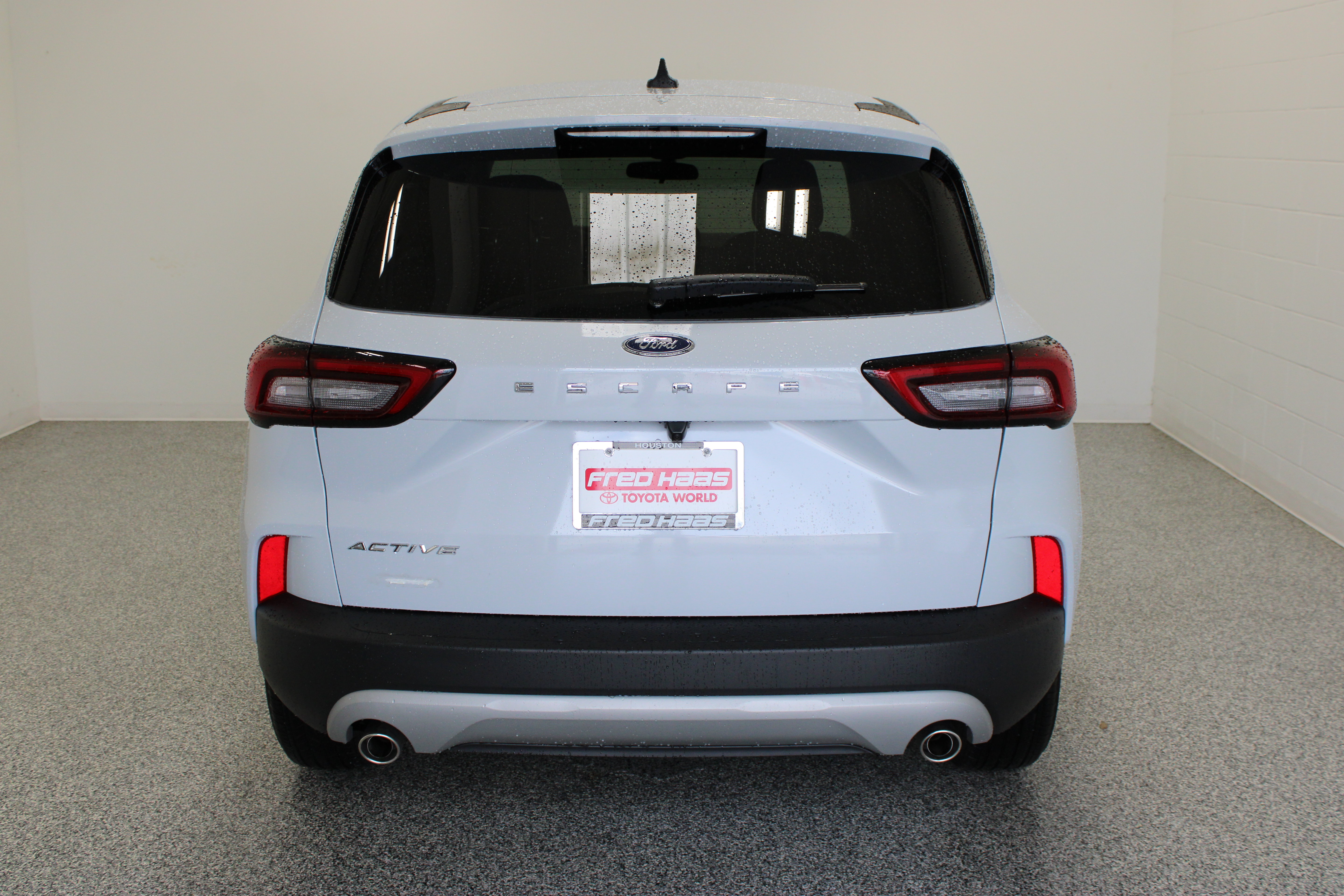 Used 2025 Ford Escape Active FWD image 8