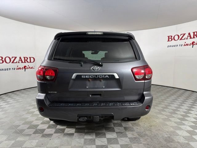 Used 2022 Toyota Sequoia Platinum AWD/4WD image 7