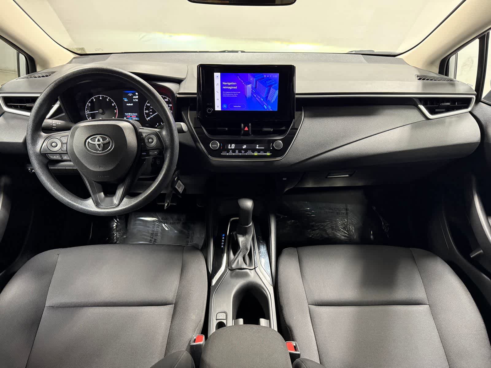 Certified 2024 Toyota Corolla LE FWD image 14