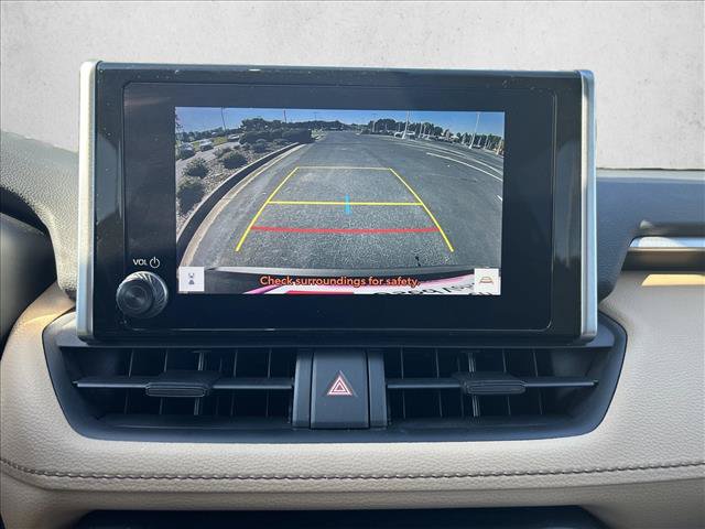 Certified 2024 Toyota RAV4 LE AWD/4WD image 19