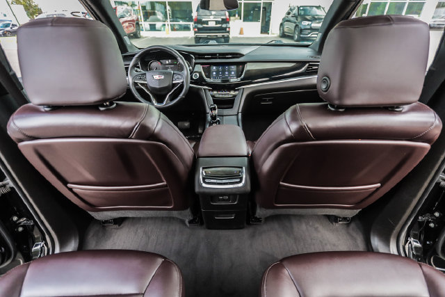 Used 2023 Cadillac XT6 Premium Luxury AWD/4WD image 46