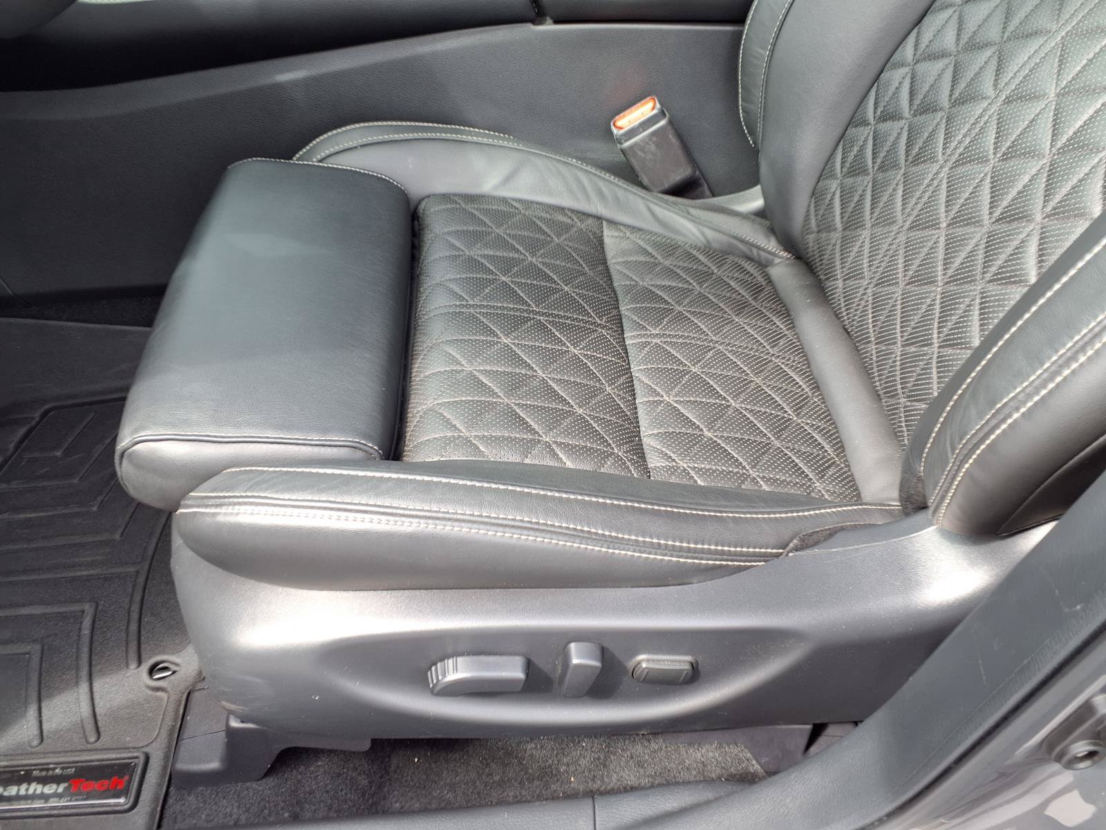 Used 2020 Nissan Maxima Platinum w/ Sport Mat Group FWD image 22