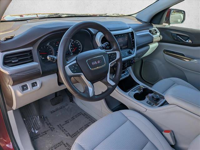 Used 2022 GMC Acadia SLE w/ Driver Convenience Package FWD image 13