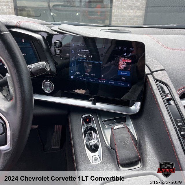 Used 2024 Chevrolet Corvette Stingray Convertible w/ Battery Protection Package image 10