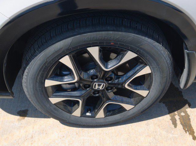 Used 2026 Honda HR-V EX-L image 11