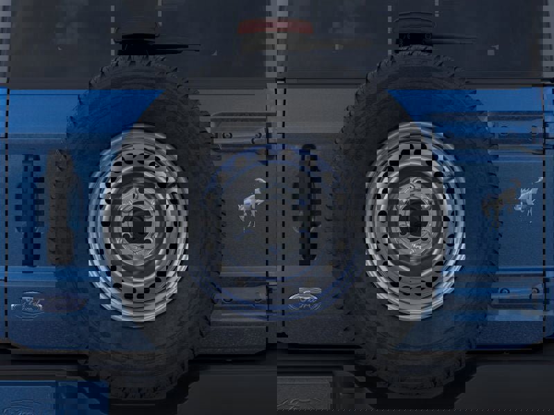 New 2025 Ford Bronco 4-Door image 24