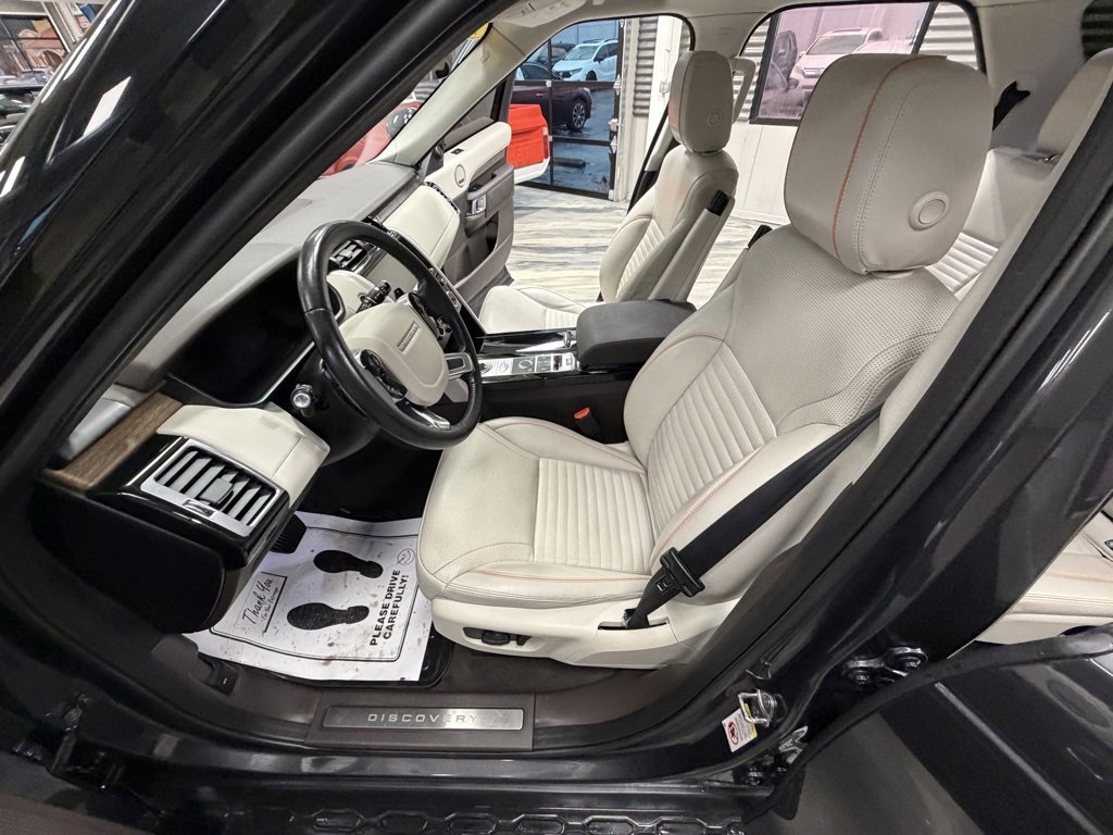 Used 2019 Land Rover Discovery HSE image 60