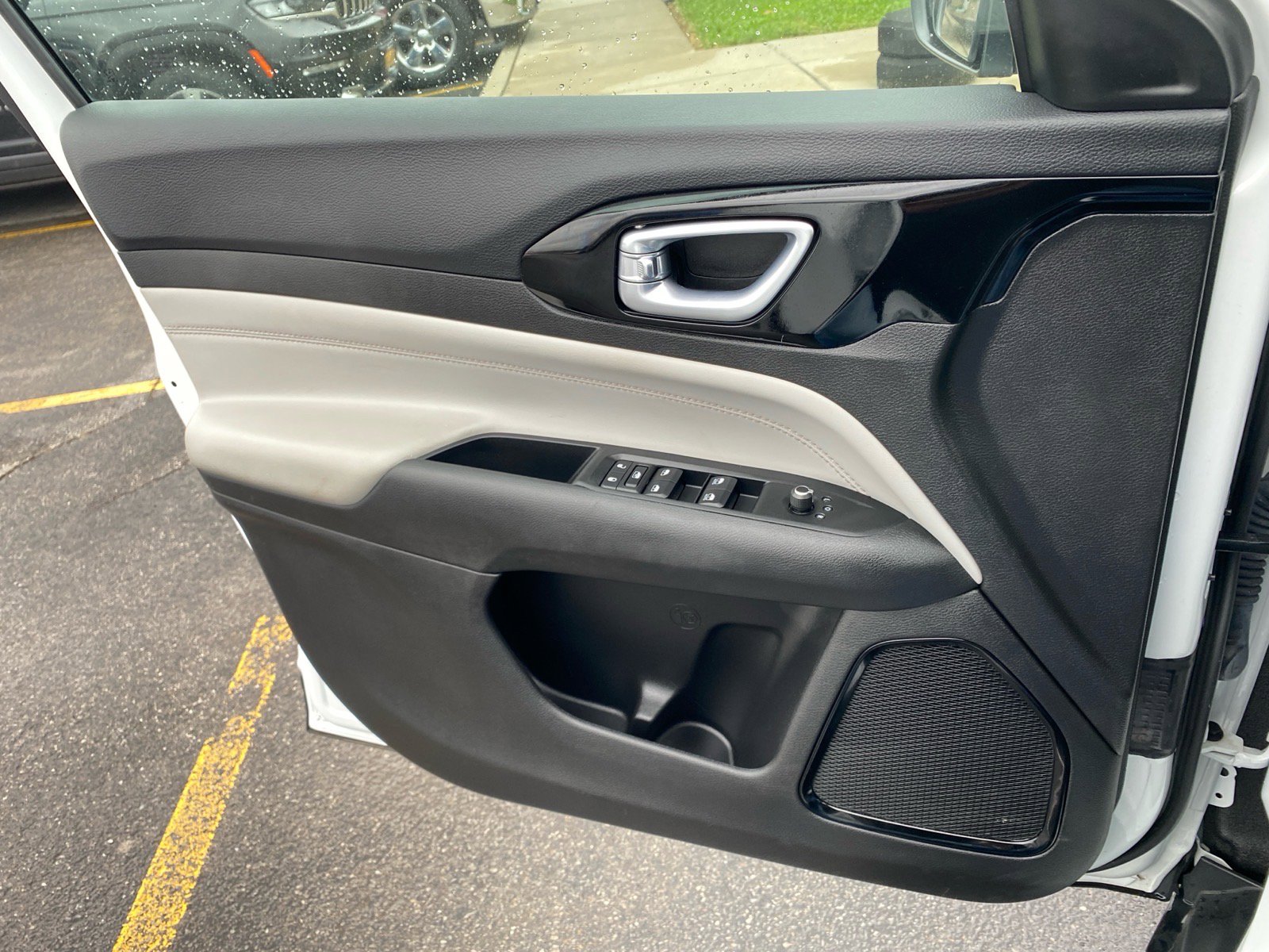Used 2022 Jeep Compass Limited image 22