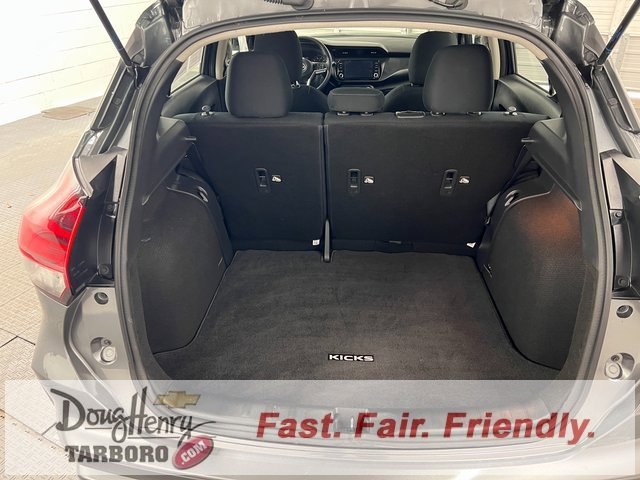 Used 2024 Nissan Kicks SV image 34