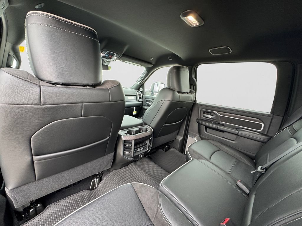 New 2026 RAM 3500 Laramie AWD/4WD image 13