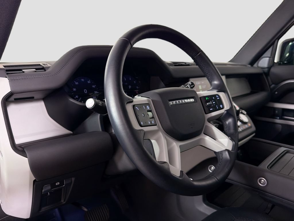 Certified 2024 Land Rover Defender 110 X-Dynamic SE AWD/4WD image 9