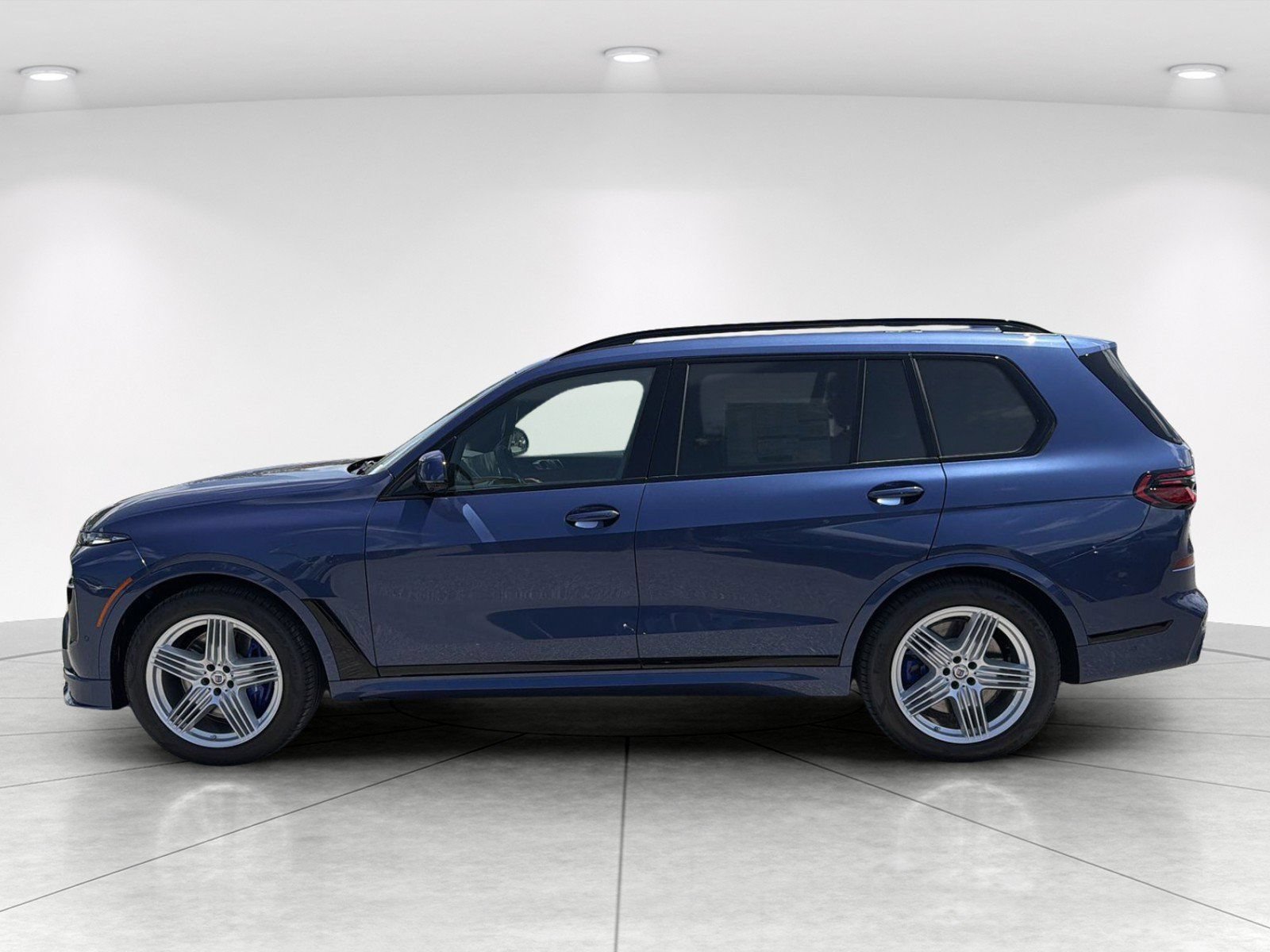 New 2026 BMW ALPINA XB7 AWD/4WD image 7
