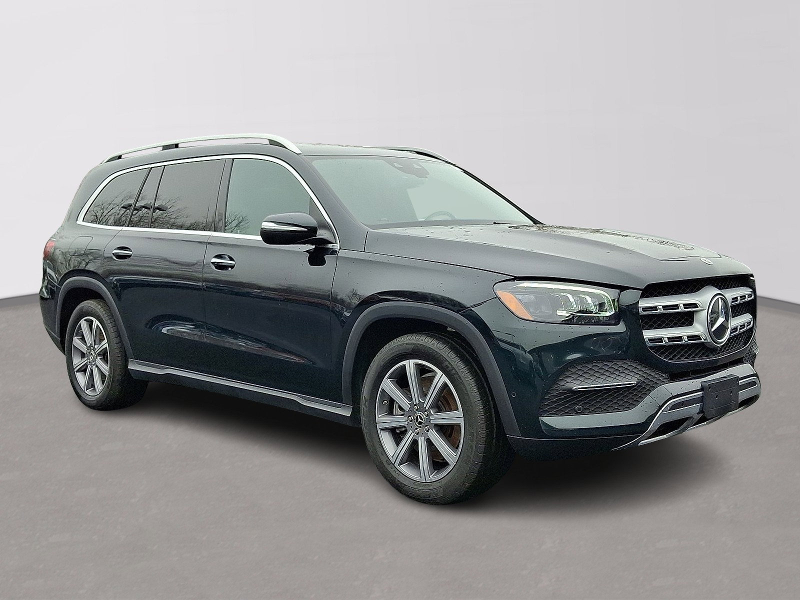 Certified 2022 Mercedes-Benz GLS 450 4MATIC image 3