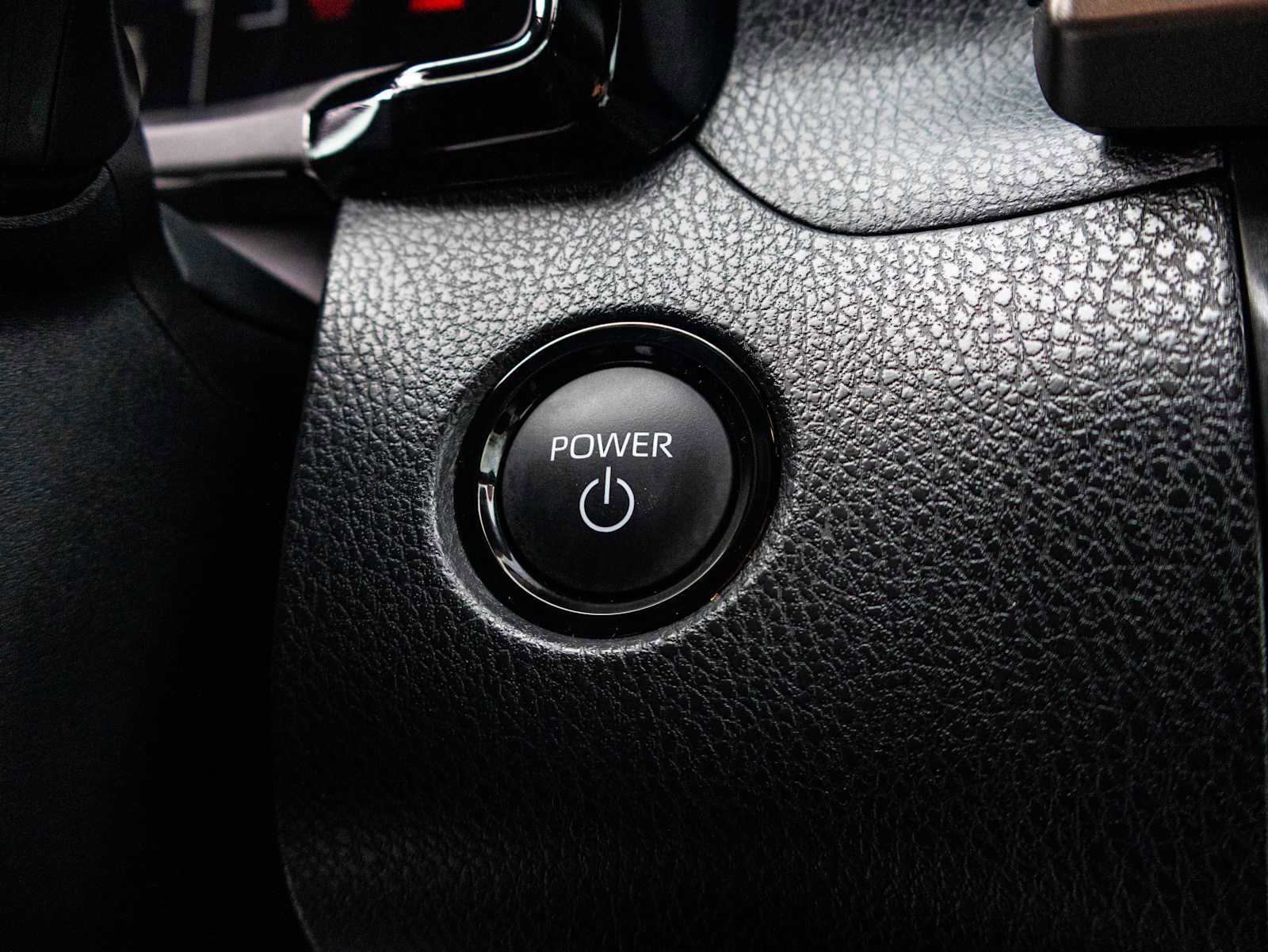 Used 2026 Toyota Camry SE FWD image 39