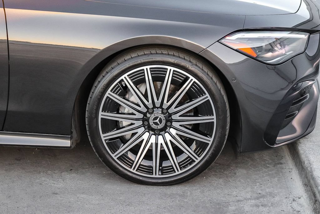 Used 2024 Mercedes-Benz CLE 300 4MATIC Coupe image 11