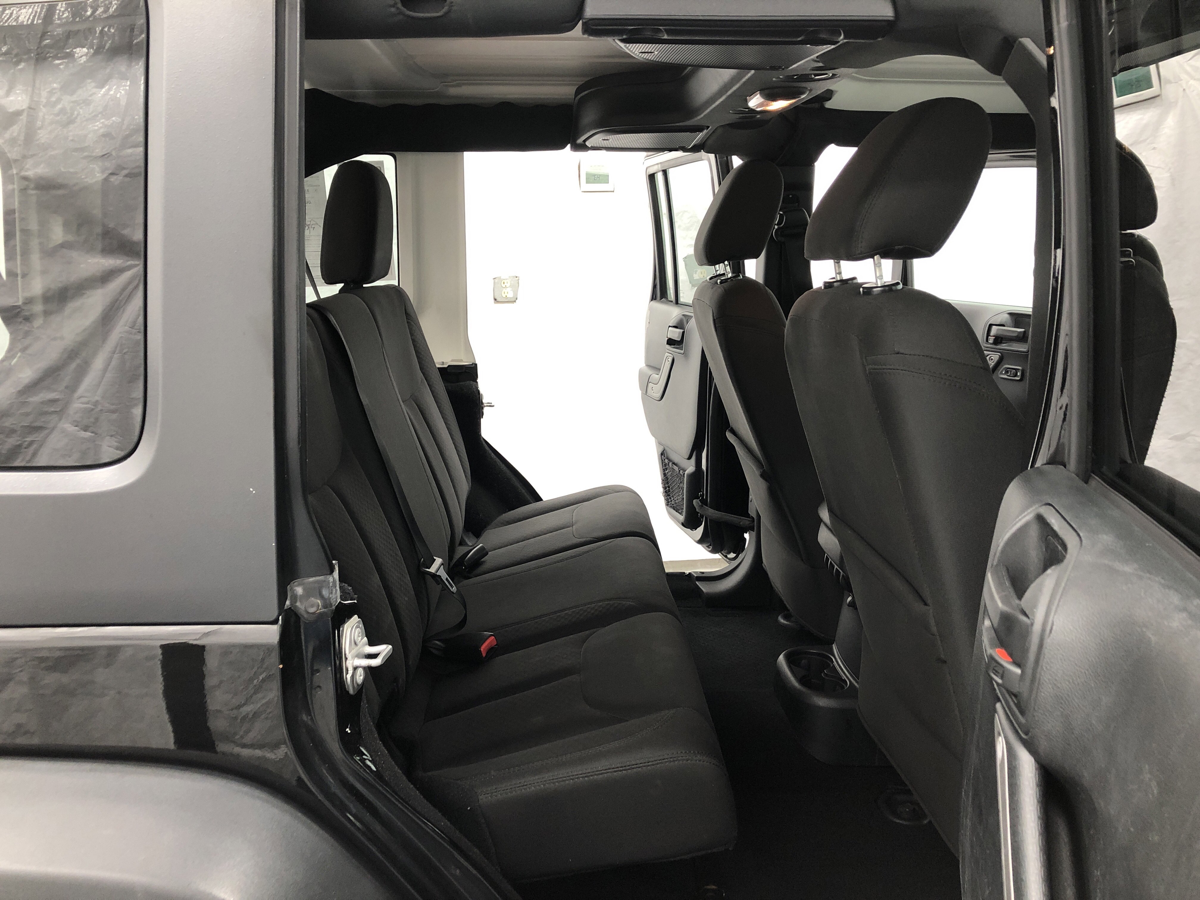 Used 2017 Jeep Wrangler Unlimited Sport w/ Quick Order Package 24S image 10