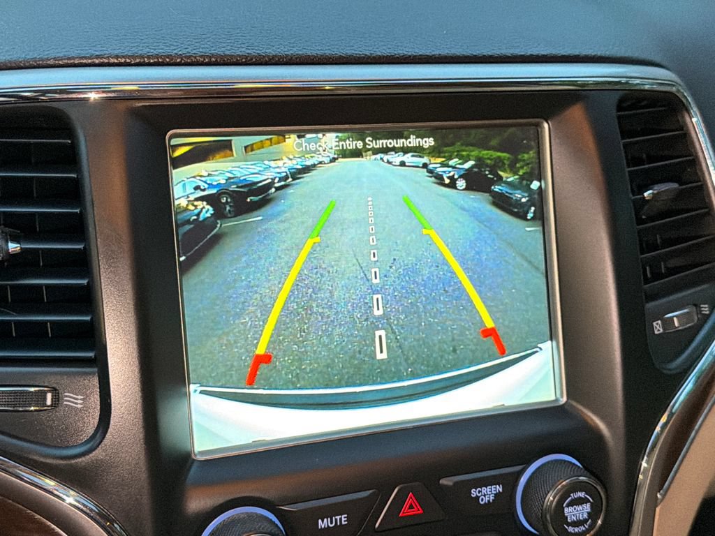 Used 2018 Jeep Grand Cherokee Limited AWD/4WD image 23