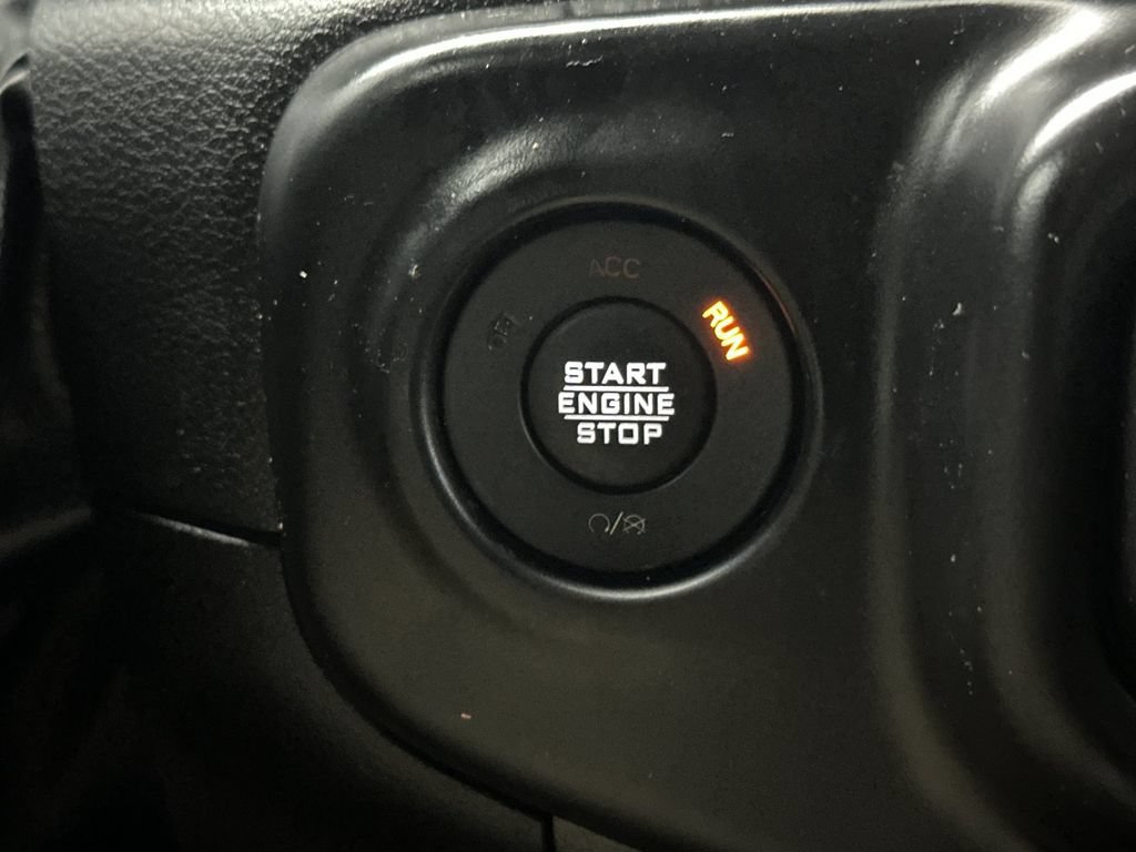 Used 2023 Jeep Wrangler Unlimited w/ Cold Weather Group AWD/4WD image 22