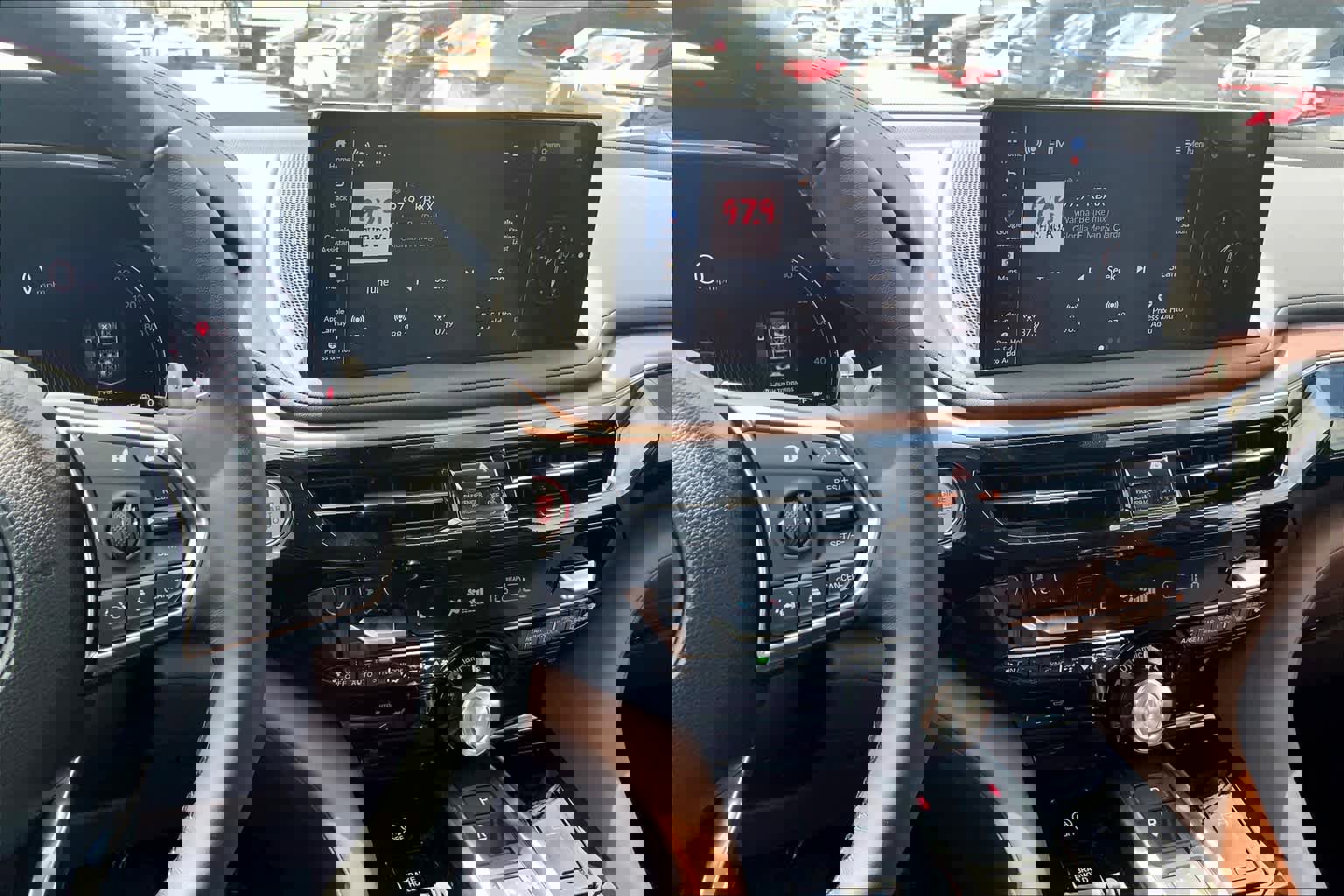 Used 2025 Acura MDX FWD w/ Technology Package image 6