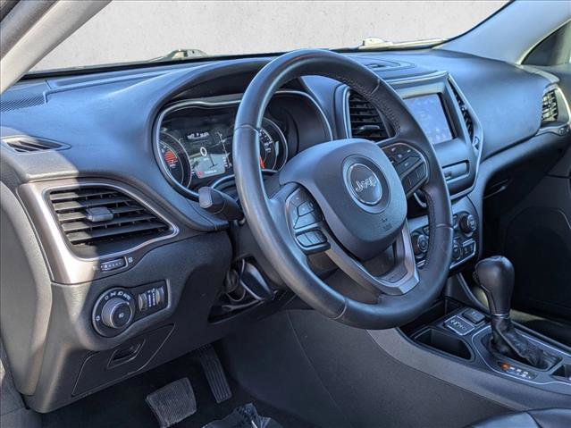 Used 2020 Jeep Cherokee Latitude Plus FWD image 10